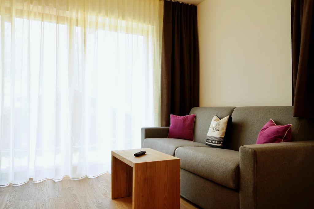 Residence Larciunei Urtijëi Dış mekan fotoğraf