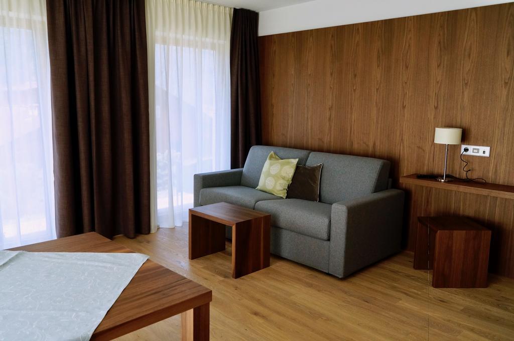 Residence Larciunei Urtijëi Dış mekan fotoğraf